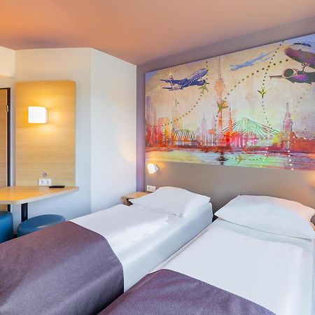 B&B Hotel Duesseldorf-Airport Экстерьер фото