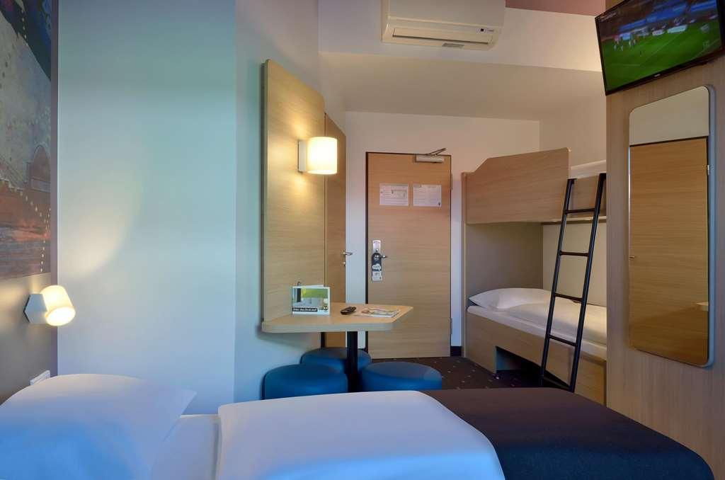 B&B Hotel Duesseldorf-Airport Номер фото