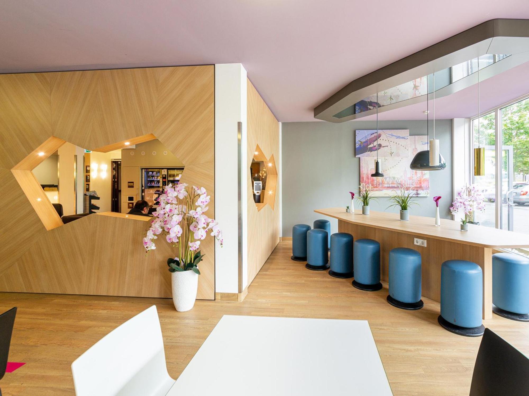 B&B Hotel Duesseldorf-Airport Экстерьер фото